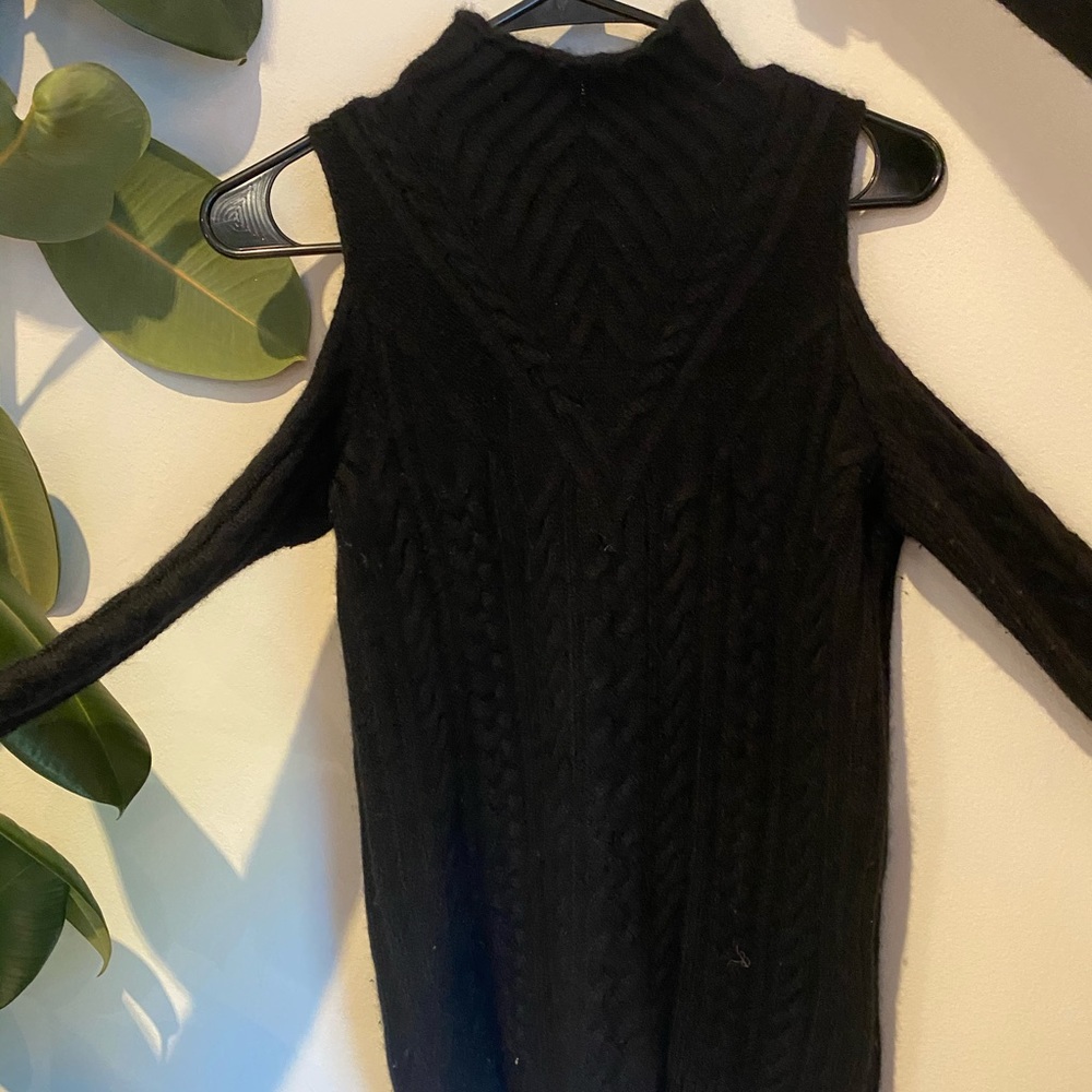 Cashmere sweater
